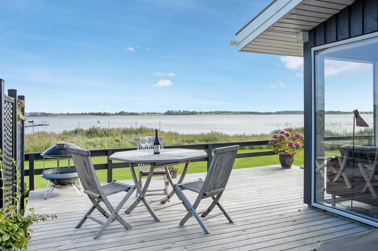 Eksklusiv Feriebolig Med Panoramaudsigt Villa Munkebo ภายนอก รูปภาพ